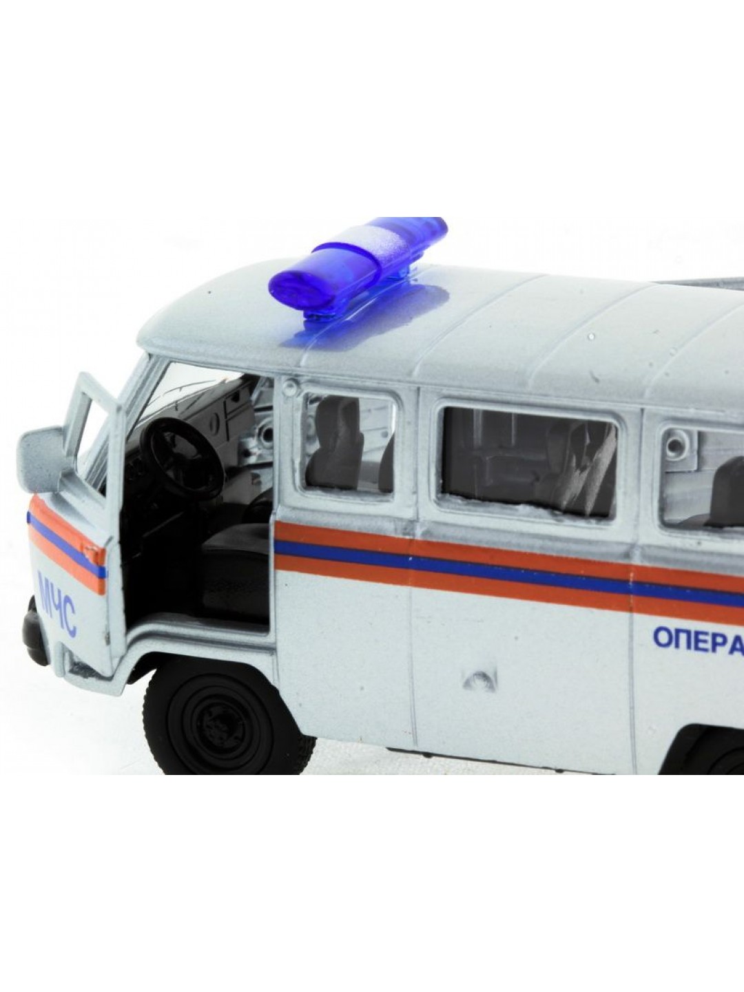 Машина "АВТОПАНОРАМА" инерц. УАЗ-452 (МЧС) 1/50, в/к 12*7*5,5 см