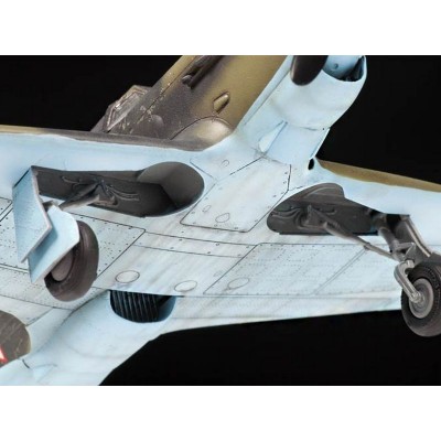 Сборная модель ZVEZDA Советский истребитель Як-1б, 1/48