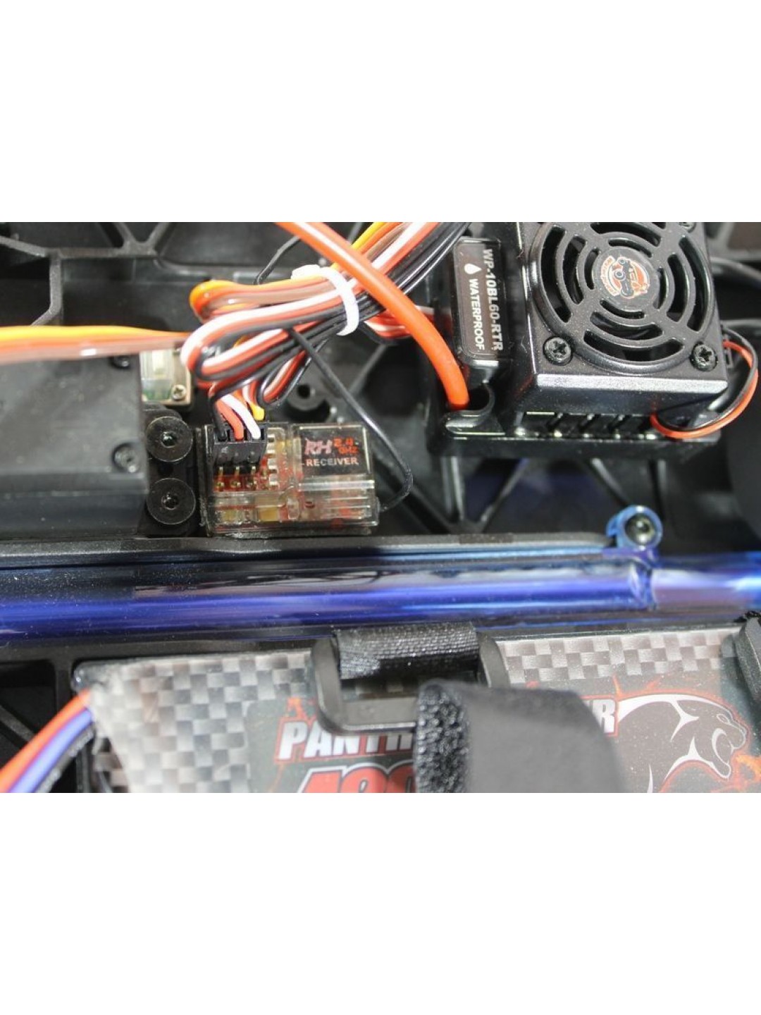 Радиоуправляемая трагги Remo Hobby EVO-R Brushless UPGRADE (зеленая) 4WD 2.4G 1/8 RTR