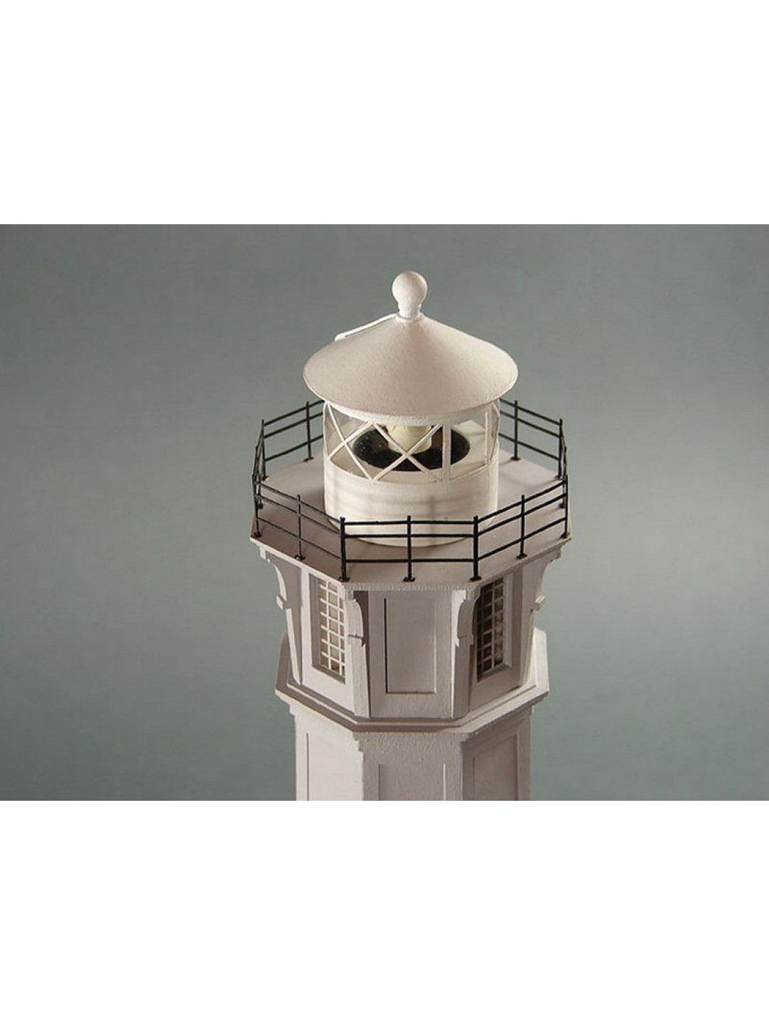 Сборная картонная модель Shipyard маяк Lighthouse Alcatraz (№28), 1/72