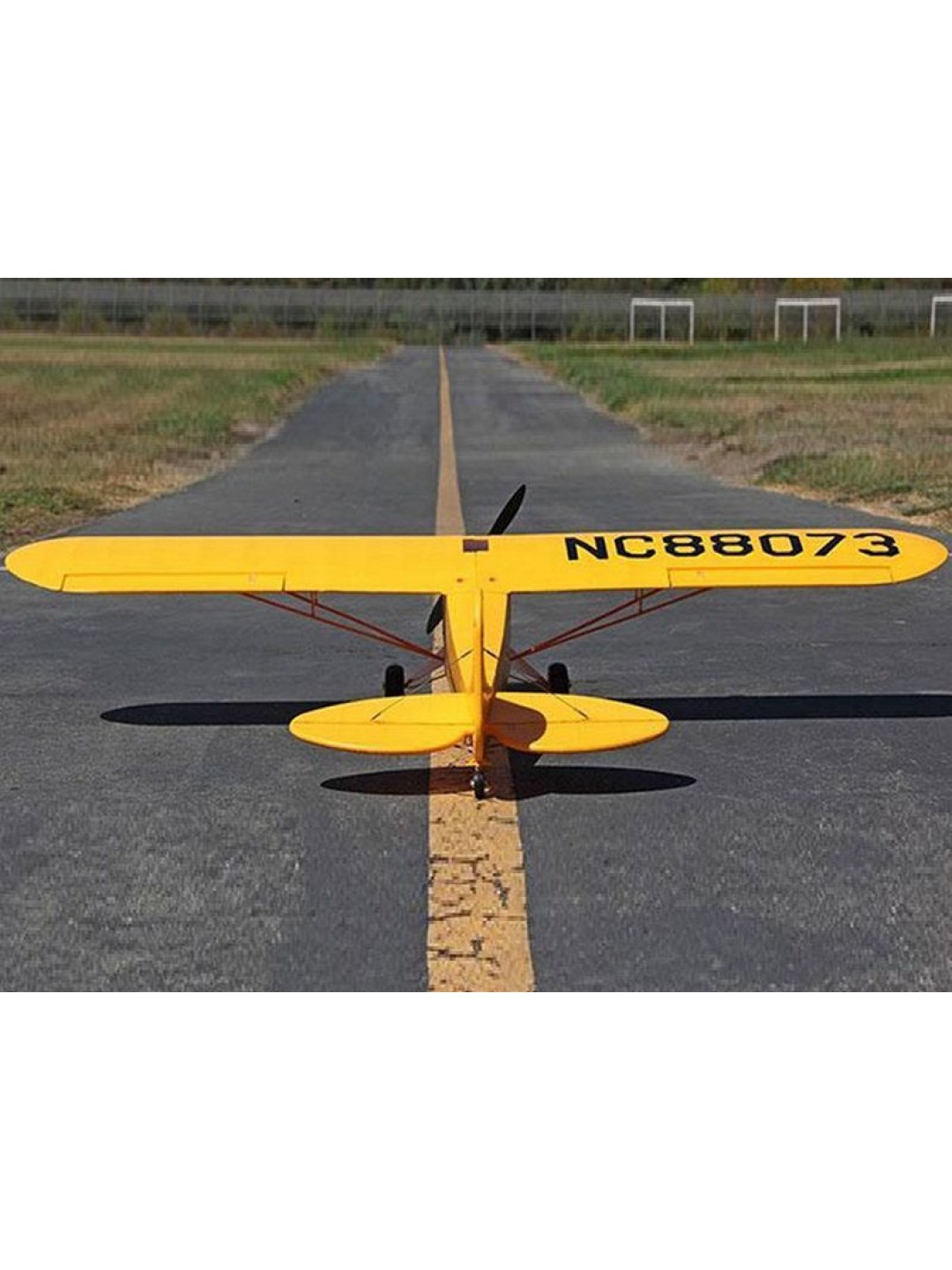 Радиоуправляемый самолет Top RC J3 желтый 1400мм KIT