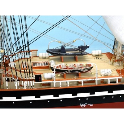 Сборная деревянная модель корабля Artesania Latina BELEM, 1/75