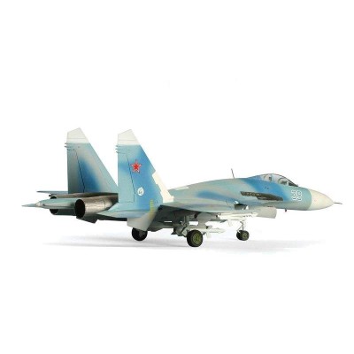 Сборная модель ZVEZDA Советский истребитель Су-27, 1/72