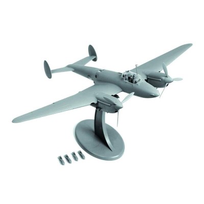 Сборная модель ZVEZDA Пикирующий бомбардировщик Пе-2, 1/48