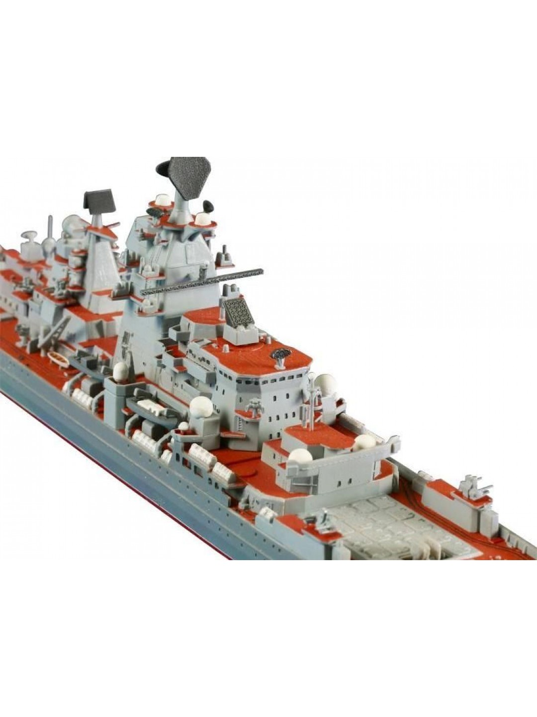Сборная модель ZVEZDA Российский атомный ракетный крейсер “Петр Великий”, 1/700