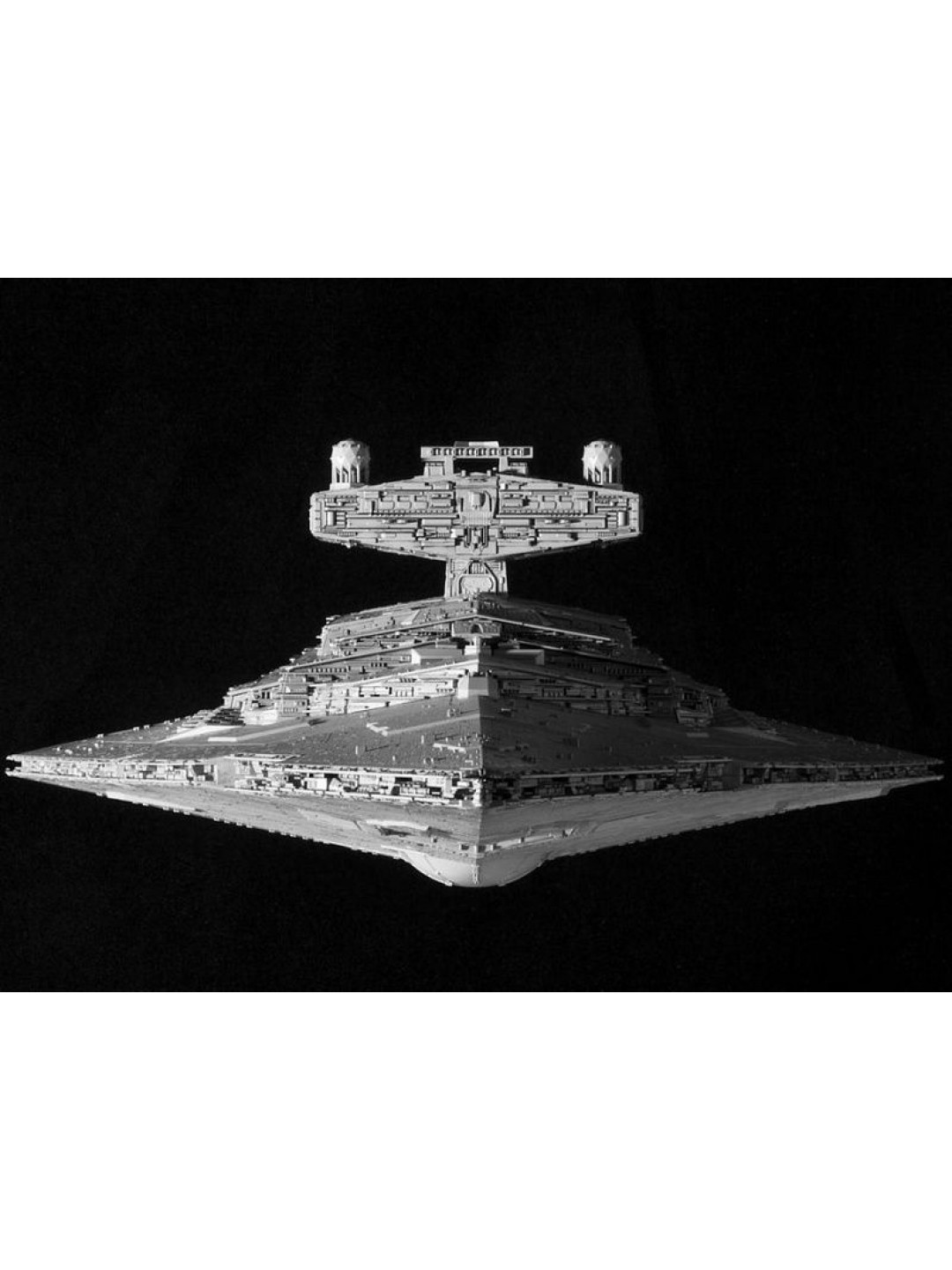 Сборная модель ZVEZDA Имперский звездный разрушитель (STAR WARS), 1/2700