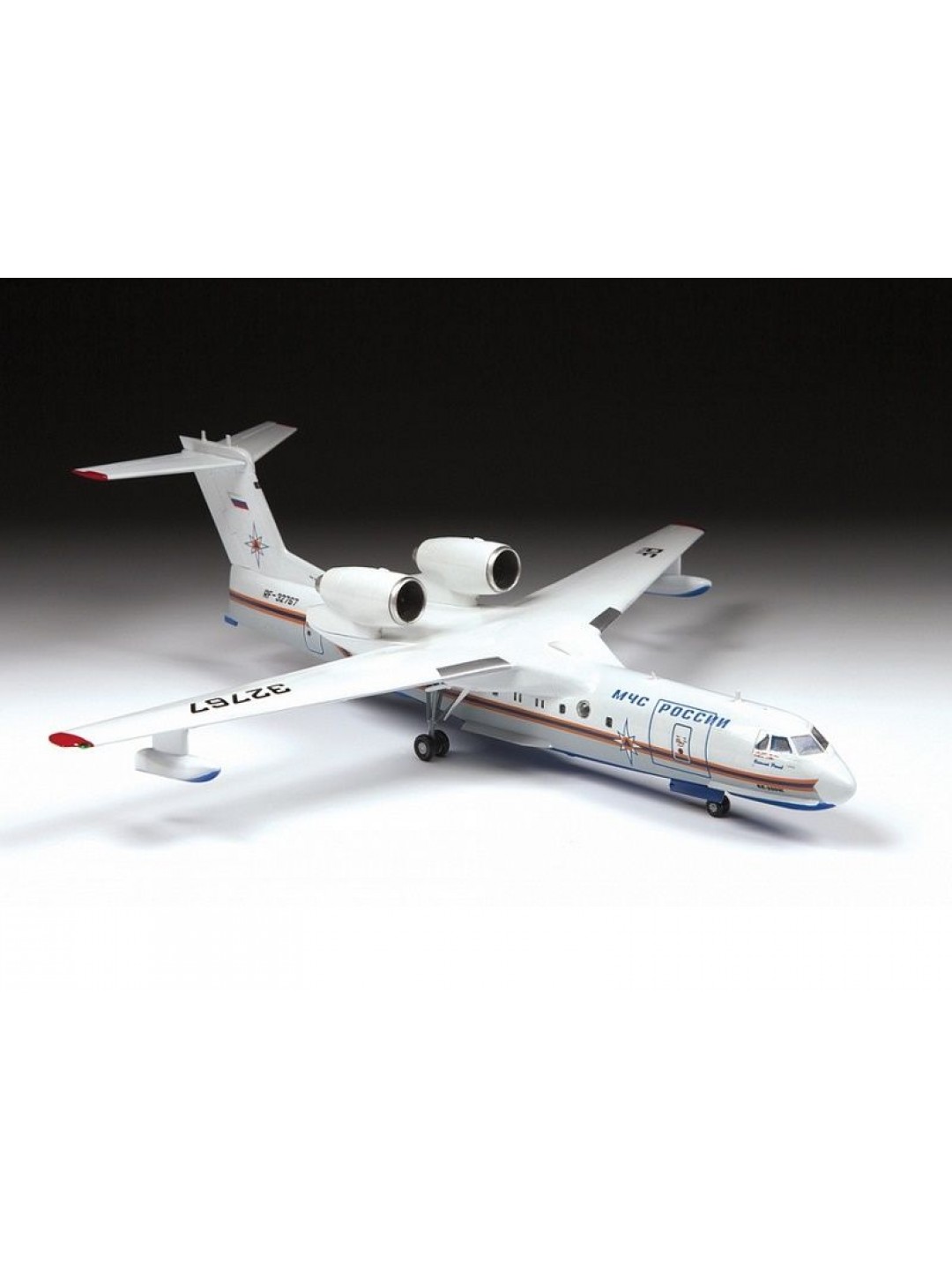 Сборная модель ZVEZDA Российский самолет-амфибия Бе-200ЧС, 1/144