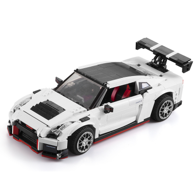 Конструктор CADA GTR R35 (1322 детали)
