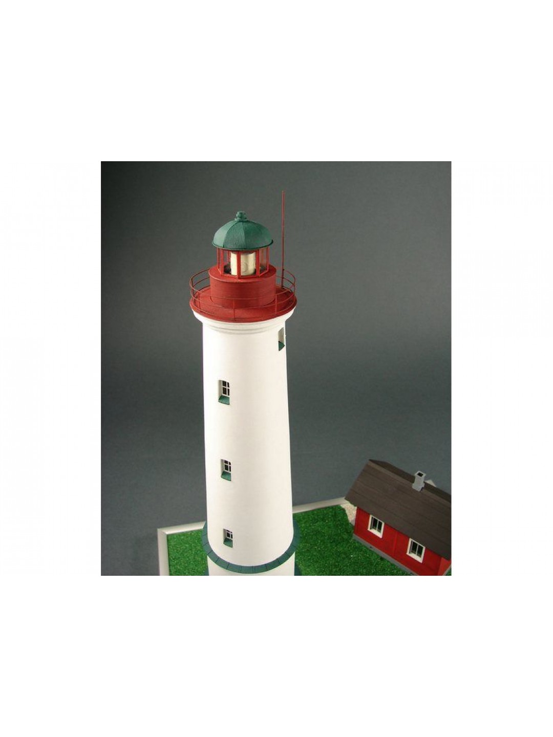 Сборная картонная модель Shipyard маяк Lighthouse Marjaniemi (№11), 1/72
