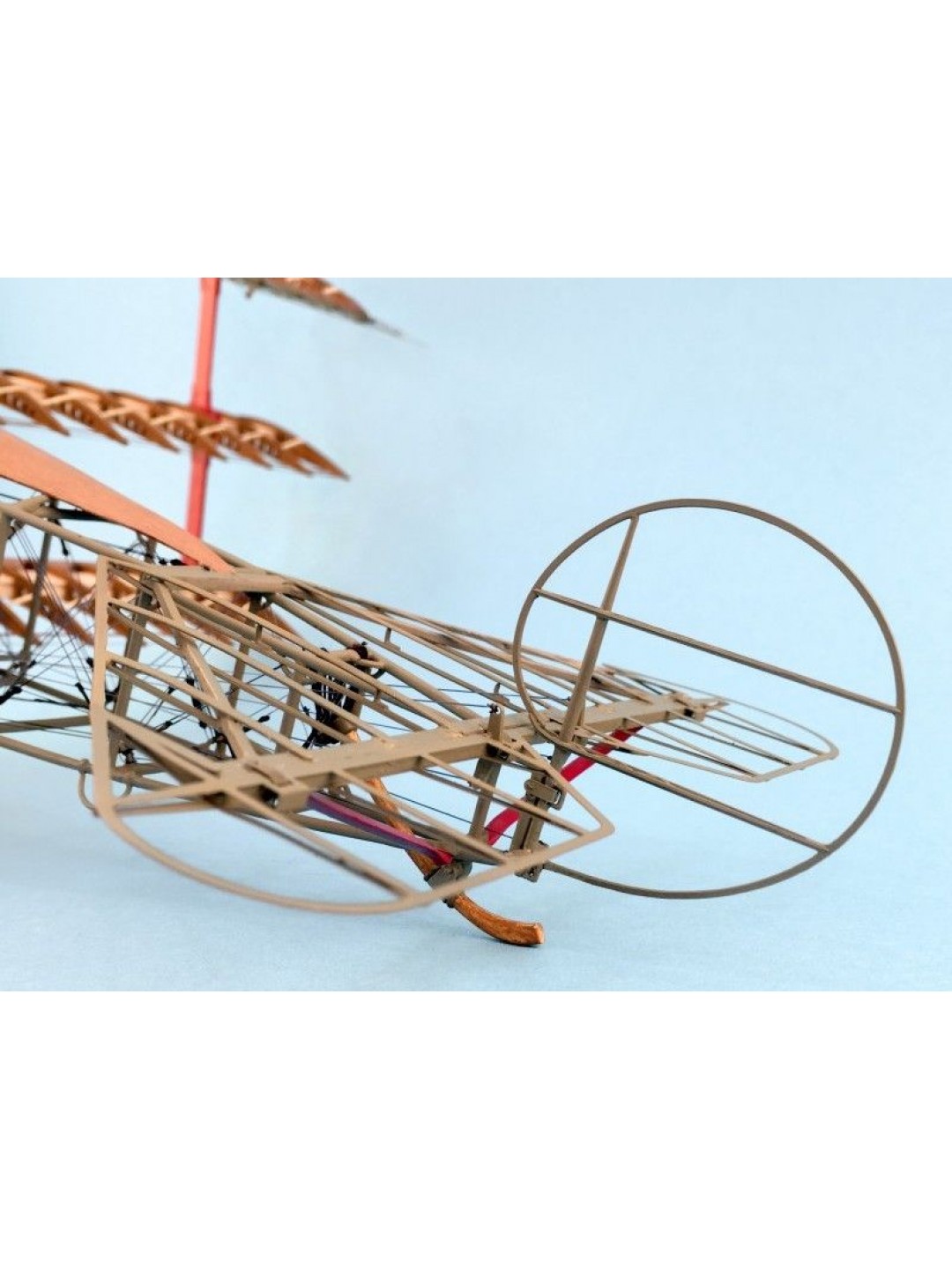 Сборная деревянная модель самолета Artesania Latina FOKKER DR.I 1918 RED BARON, 1/16