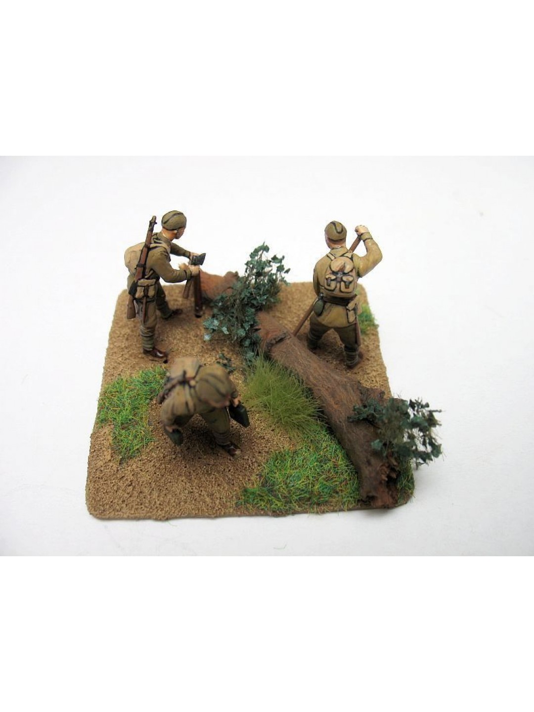 Сборные солдатики ZVEZDA Советские саперы, 1/72