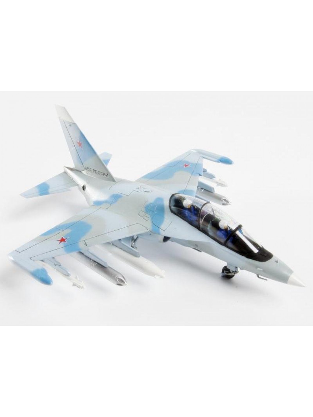 Сборная модель ZVEZDA Российский учебно-боевой самолет Як-130, 1/72