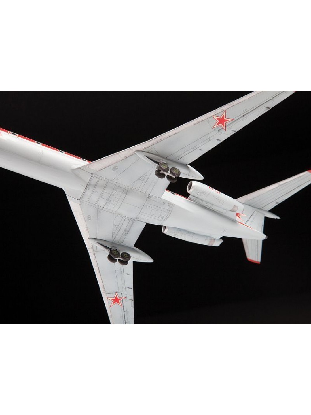 Сборная модель ZVEZDA Учебно-тренировочный самолёт ТУ-134УБЛ, 1/144