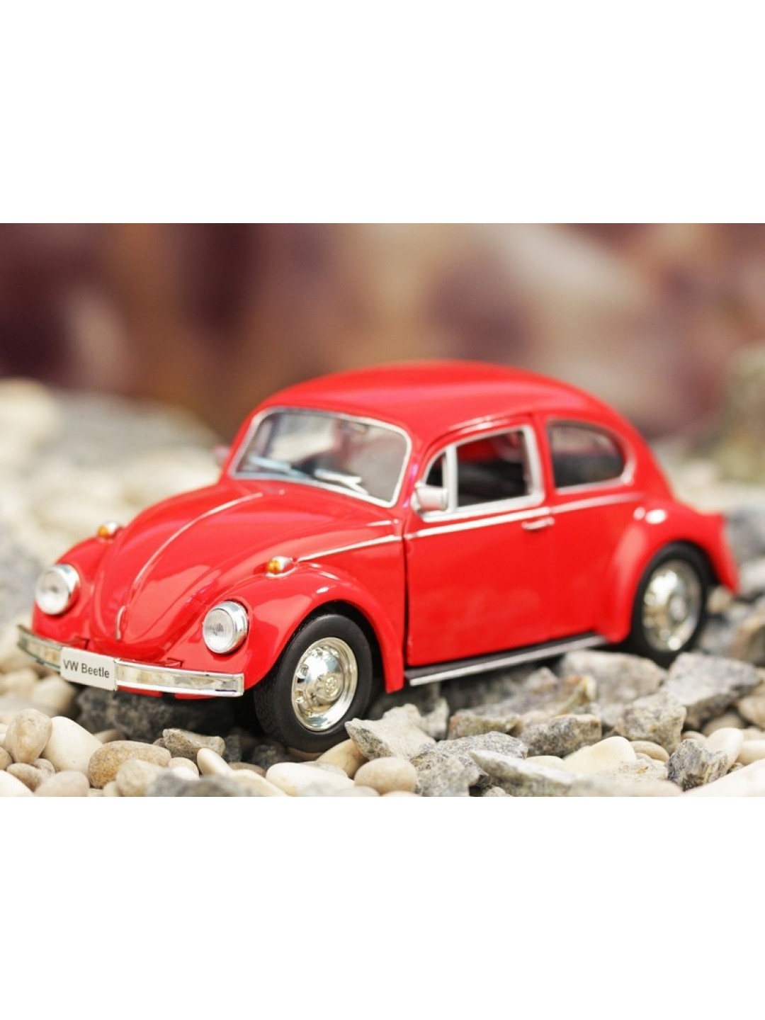 Машина Ideal 1:30-39 Volkswagen Beetle (блест. метал. фиолет.)