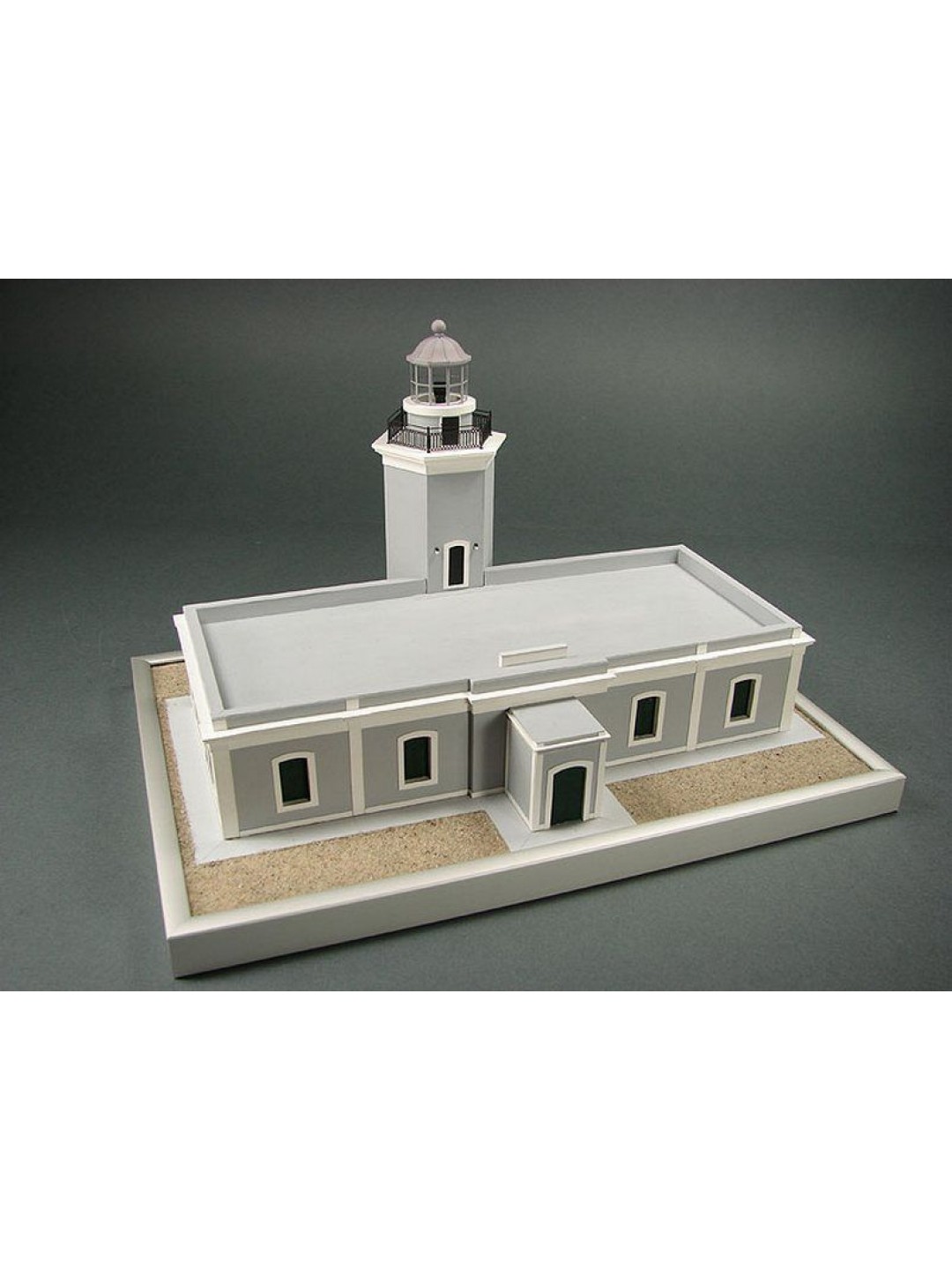 Сборная картонная модель Shipyard маяк Lighthouse Los Morrillos (№30), 1/72