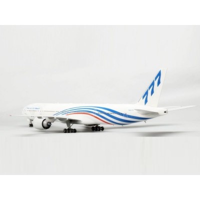 Сборная модель ZVEZDA Пассажирский авиалайнер Боинг 777-300 ER, 1/144