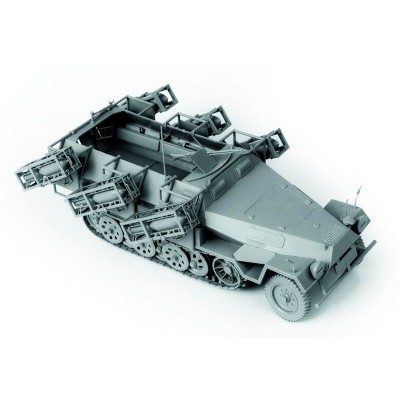 Сборная модель ZVEZDA Немецкий БТР с пусковыми установками Sd.Kfz.251/1 Ausf.B "Ханомаг", 1/35
