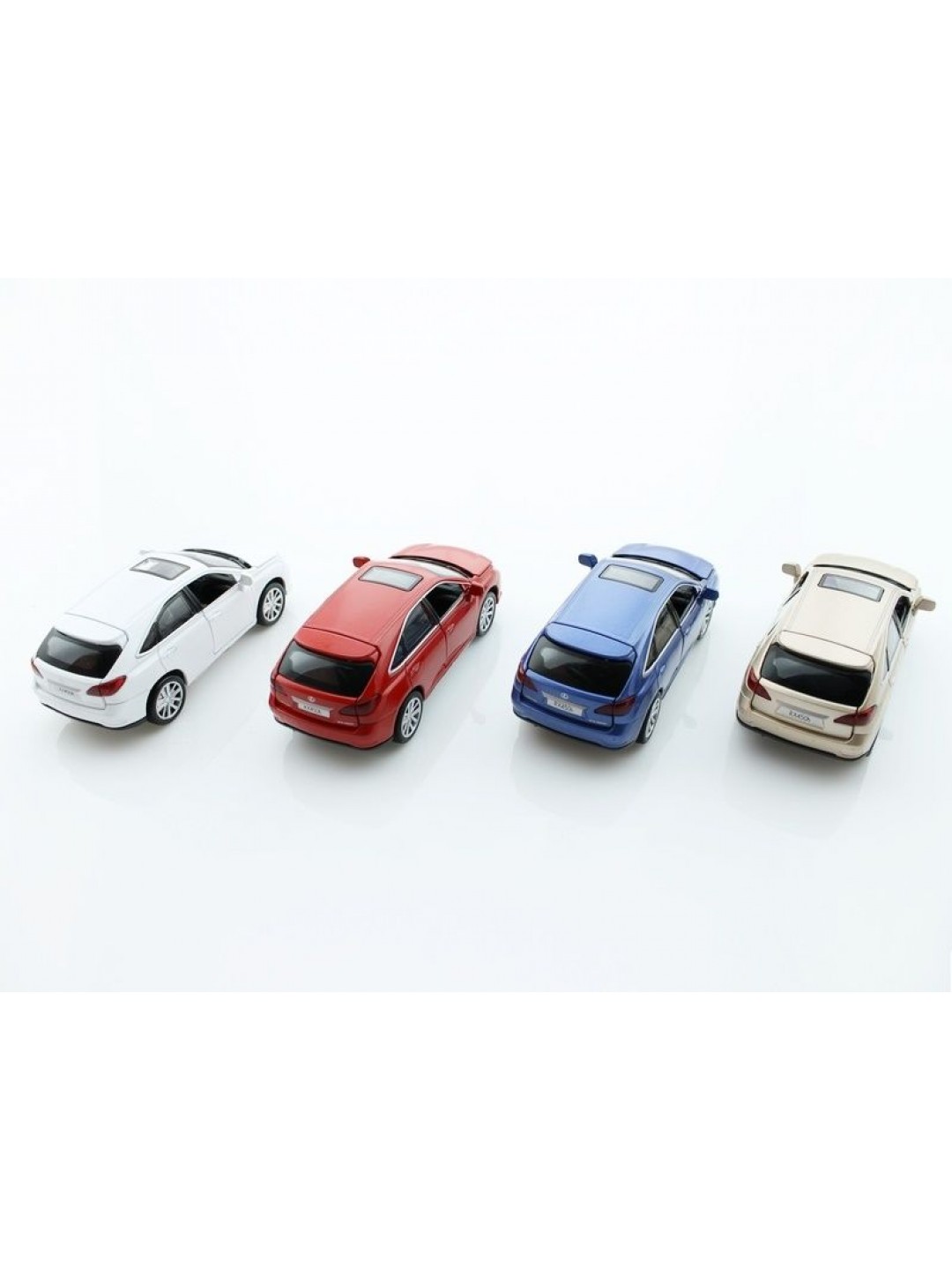 Машина 1:32 Lexus RX450 свет, звук, инерция 15см (1/12шт.) б/к Машина 1:32 Lexus RX450 свет, звук, инерция 15см (1/12шт.) б/к