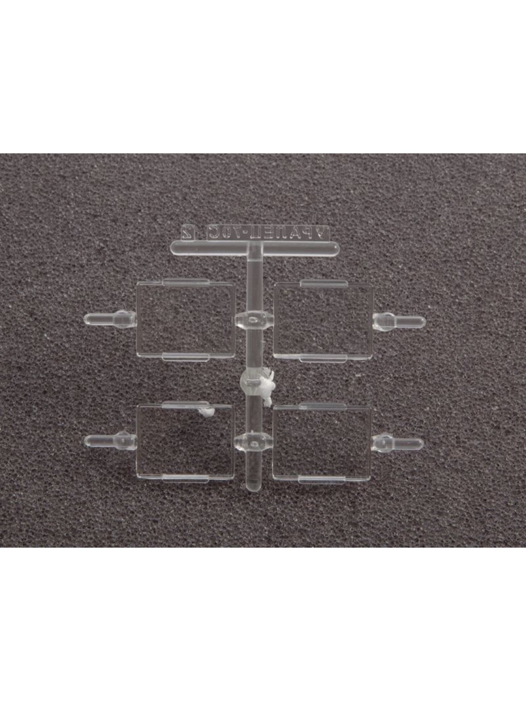 Сборная модель AVD Уралец-70С, 1/43