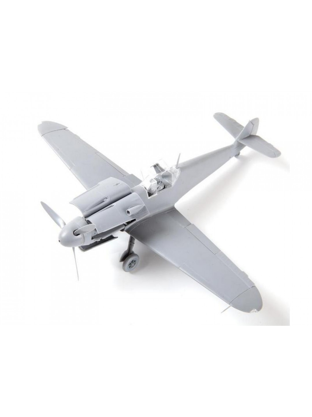 Сборная модель ZVEZDA Немецкий истребитель «Мессершмитт» BF-109 F2, подарочный набор, 1/48