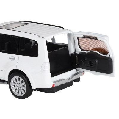 Машина "АВТОПАНОРАМА" Mitsubishi Pajero 4WD Tubro, белый, 1/33, свет, звук, в/к 17,5*13,5*9 см