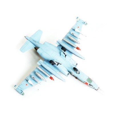 Сборная модель ZVEZDA Советский штурмовик Су-25, 1/72