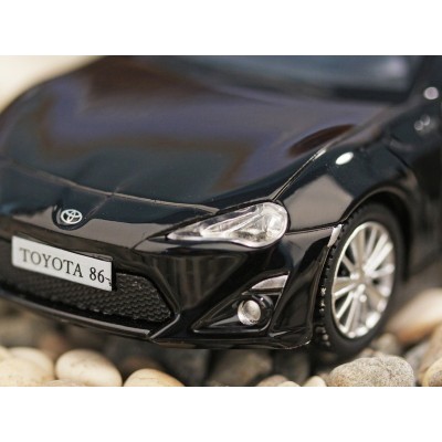 Машина Ideal 1:30-39 Toyota 86