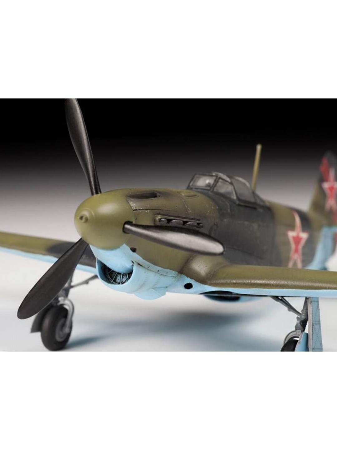 Сборная модель ZVEZDA Советский истребитель Як-1б, 1/48