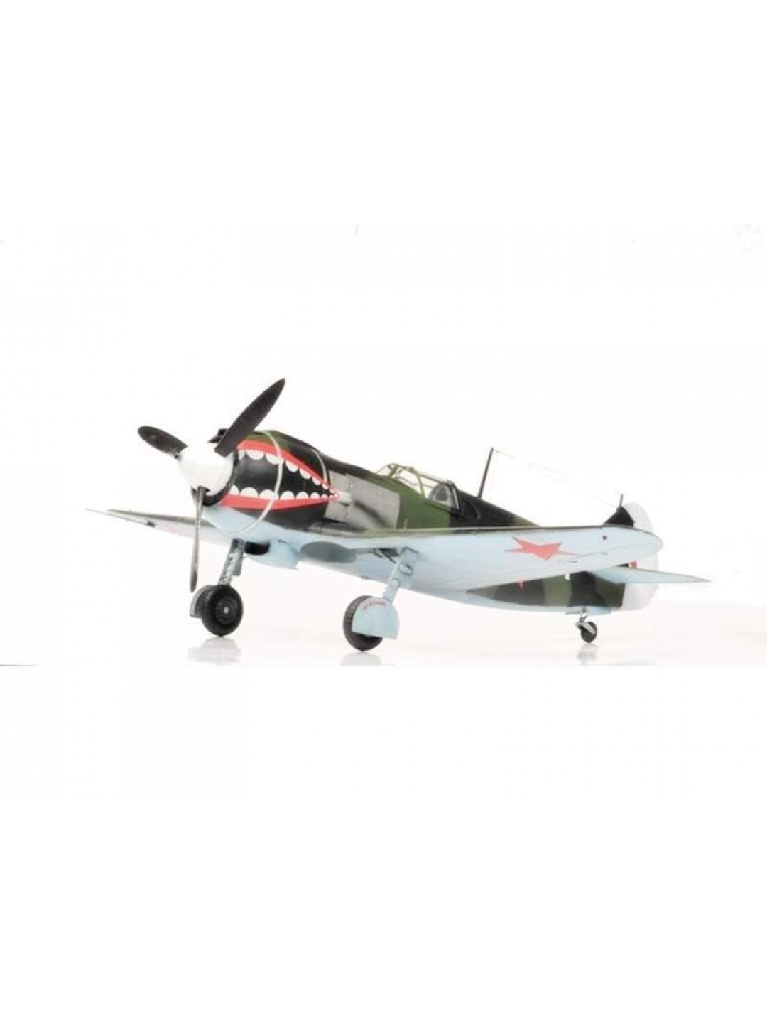 Сборная модель ZVEZDA Советский истребитель Ла-5, 1/48