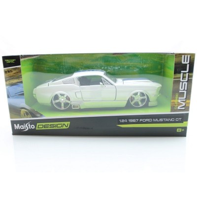 Машина 1:24 MAISTO Design в ассортименте 12 моделей в/к