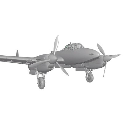 Сборная модель ZVEZDA Пикирующий бомбардировщик Пе-2, 1/48