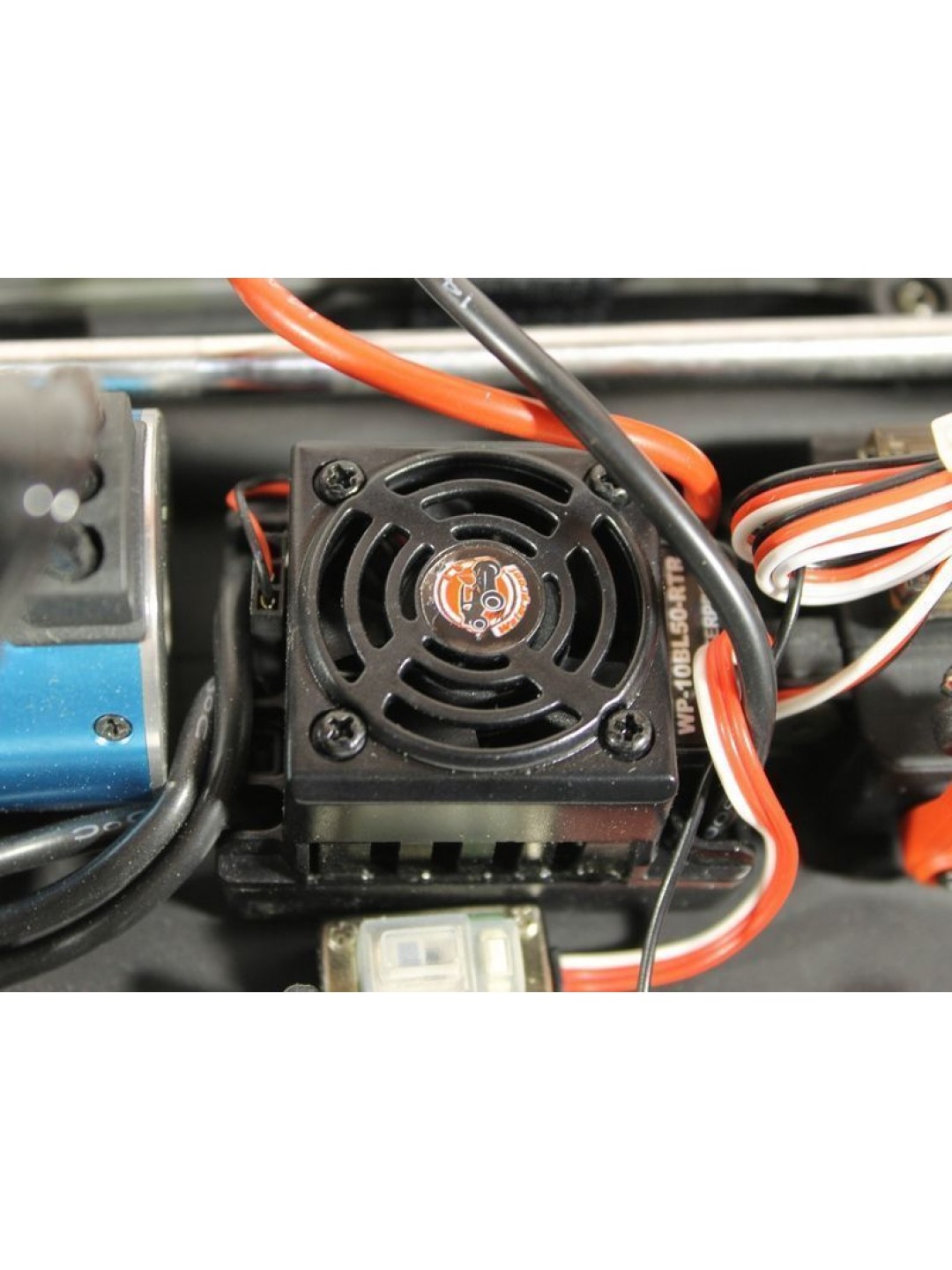 Радиоуправляемый монстр Remo Hobby MMAX Brushless UPGRADE (красный) 4WD 2.4G 1/10 RTR