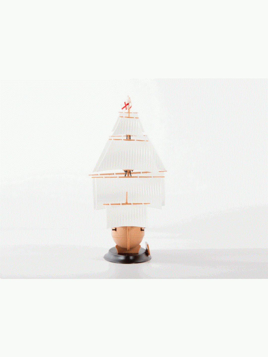 Сборная модель ZVEZDA Флагманский корабль Френсиса Дрейка "Ревендж", 1/350