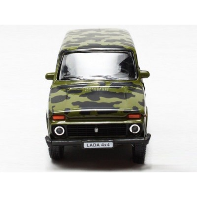 Машина Autotime "LADA 4x4" армейская 1:36