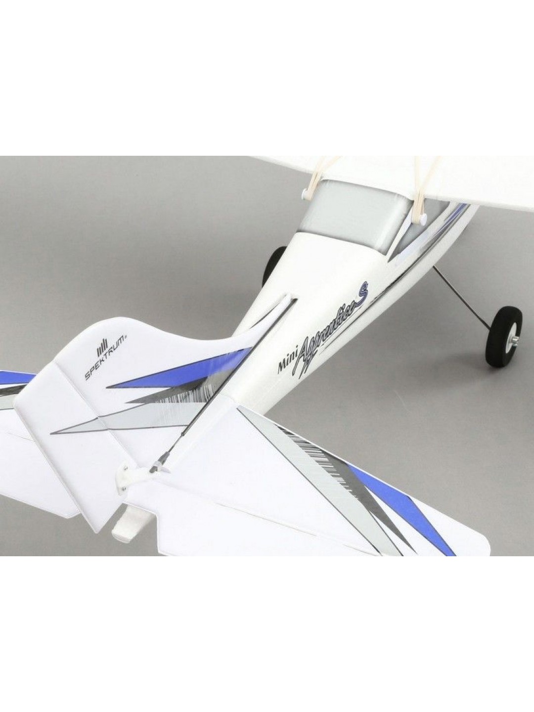 Радиоуправляемый самолет HobbyZone Mini Apprentice RTF (технология SAFE)