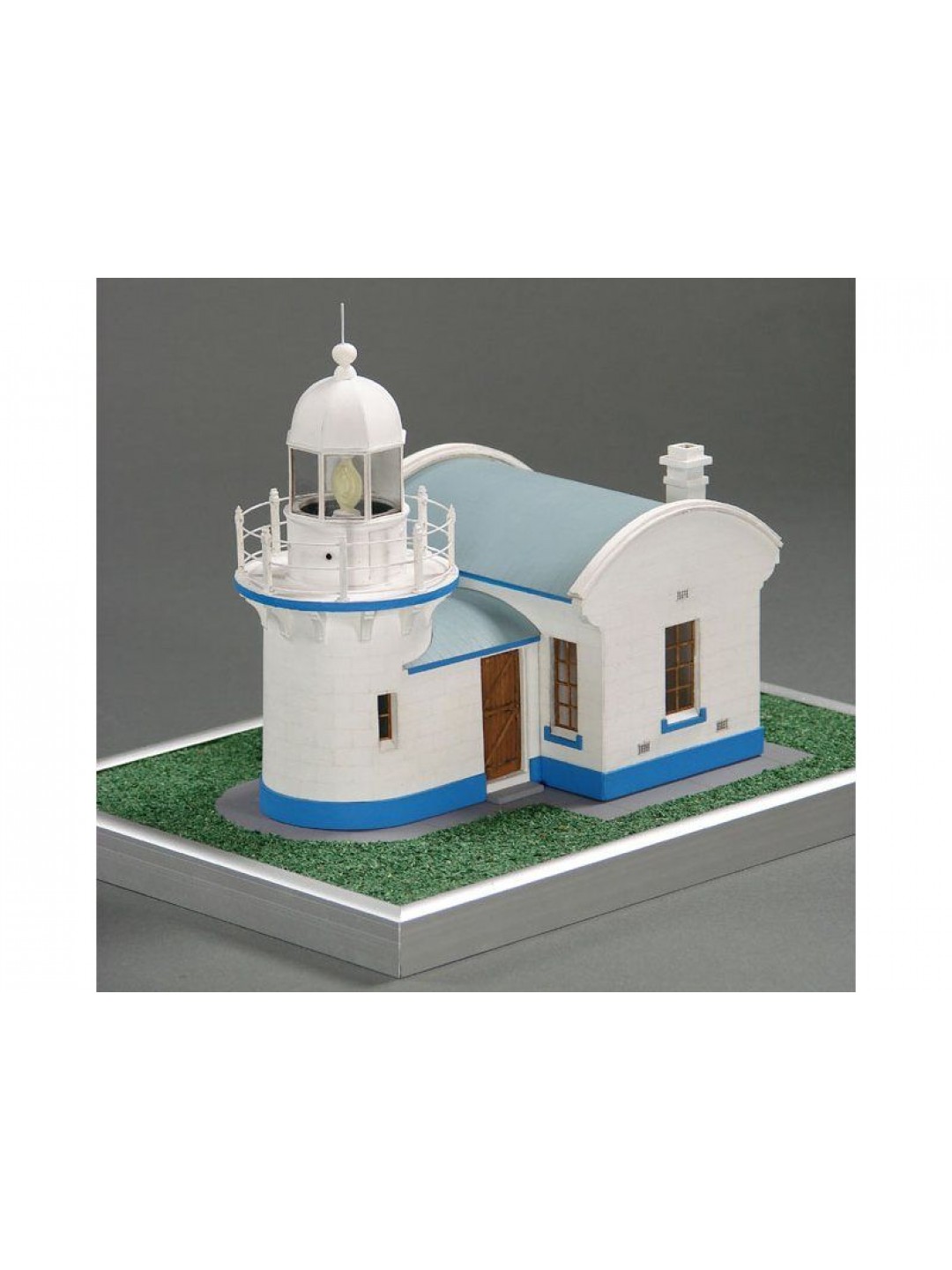 Сборная картонная модель Shipyard маяк Lighthouse Crowdy Head (№1), 1/72
