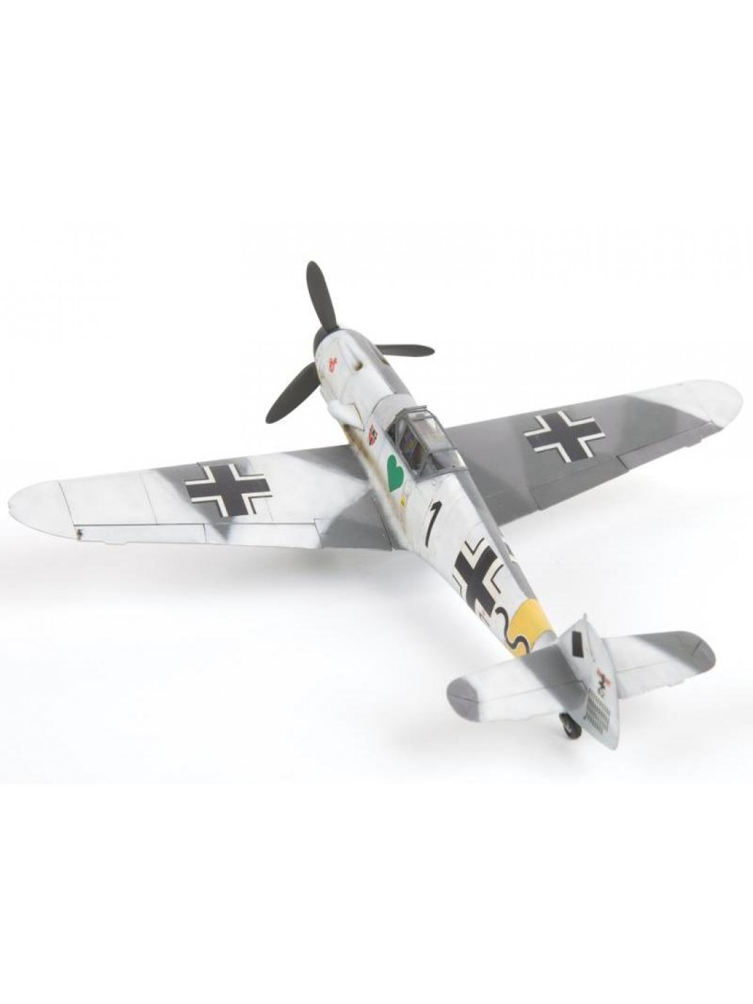 Сборная модель ZVEZDA Немецкий истребитель "Мессершмитт" Bf-109F4, 1/48