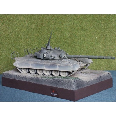 Сборная модель ZVEZDA Основной боевой танк Т-80Б, 1/35