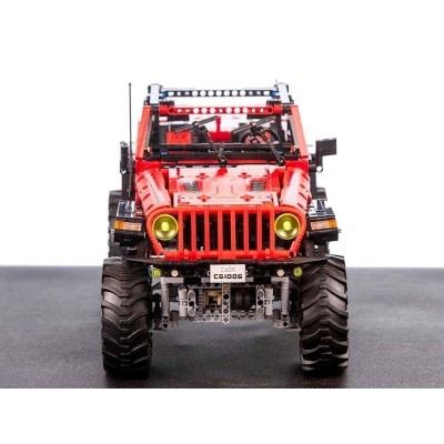 Радиоуправляемый конструктор CADA deTech Jeep Wrangler (1941 деталь)