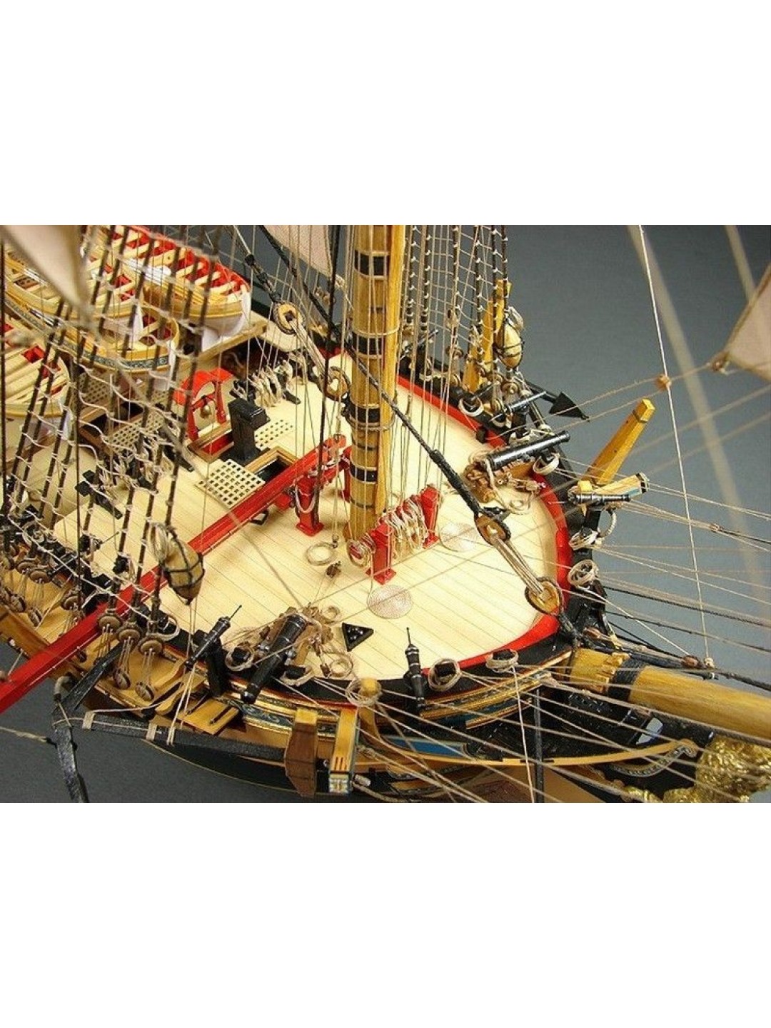 Сборная картонная модель Shipyard фрегат HMS Enterprize (№69), 1/96