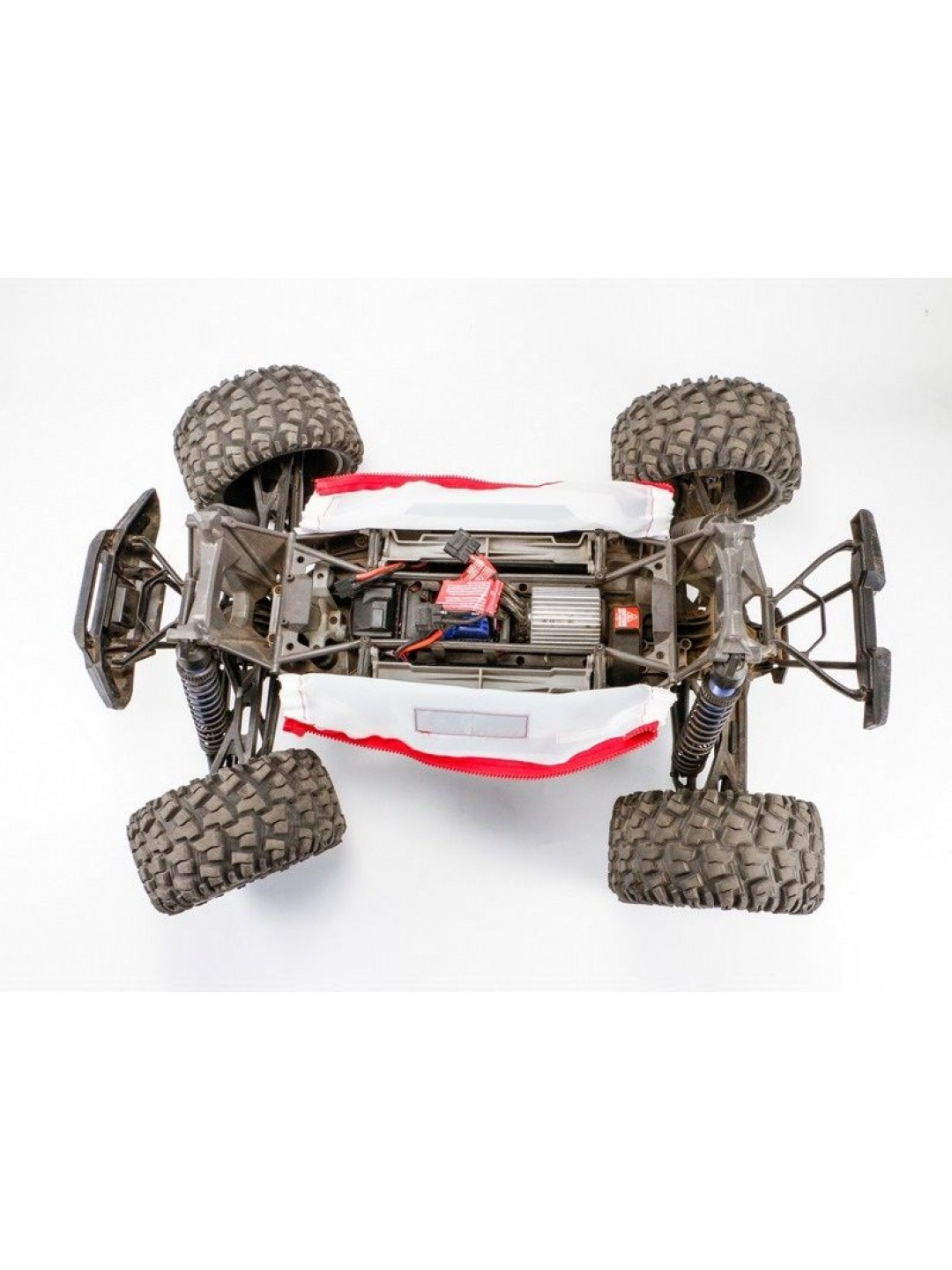 Чехол для TRAXXAS X-MAXX 1:7 летний