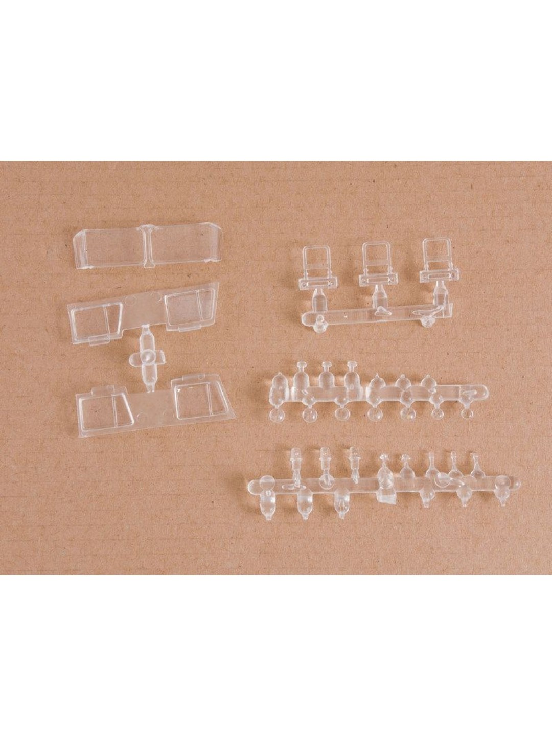 Сборная модель AVD Пожарная цистерна АЦ-7,5-40 (4320), 1/43
