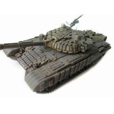 Сборная модель ZVEZDA Российский основной танк с активной броней Т-72Б, 1/35