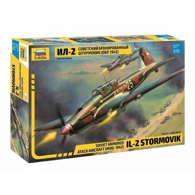 Сборная модель ZVEZDA Советский бронированный штурмовик Ил-2 (обр. 1942 г.), 1/72