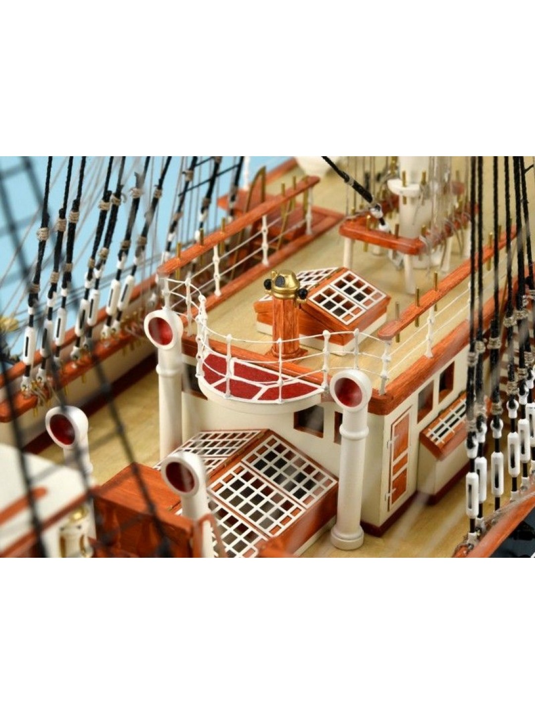 Сборная деревянная модель корабля Artesania Latina BELEM, 1/75