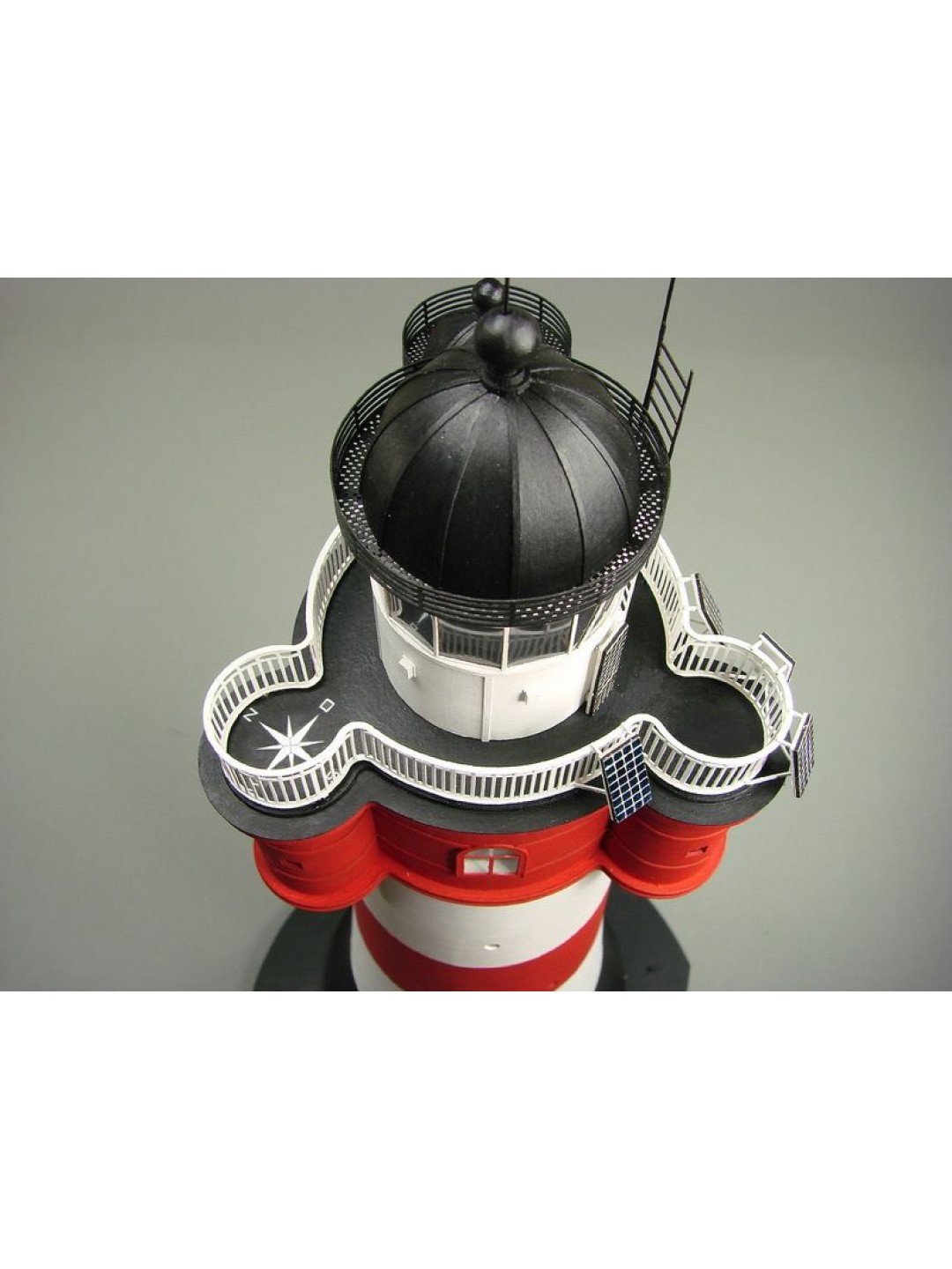 Сборная картонная модель Shipyard маяк Roter Sand Lighthouse (№46), 1/87