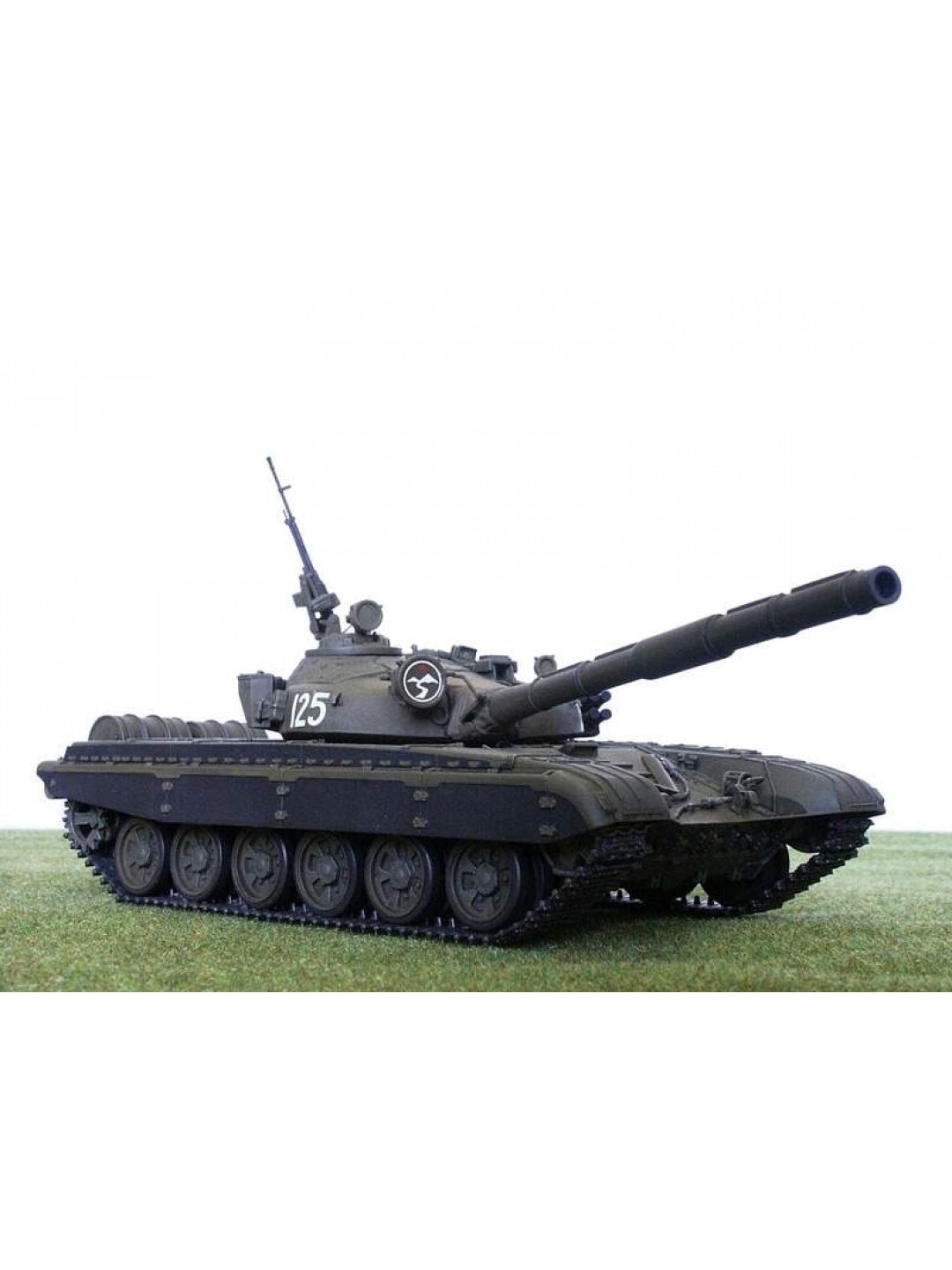 Сборная модель ZVEZDA Советский основной боевой танк Т-72Б, 1/35