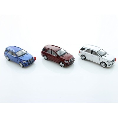 Машина 1:32 Mercedes-Benz ML63 AMG свет, звук, инерция 15см (1/12шт) б/к