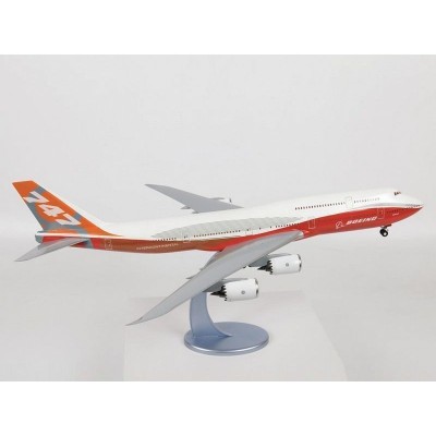 Сборная модель ZVEZDA Пассажирский авиалайнер Боинг 747-8, 1/144