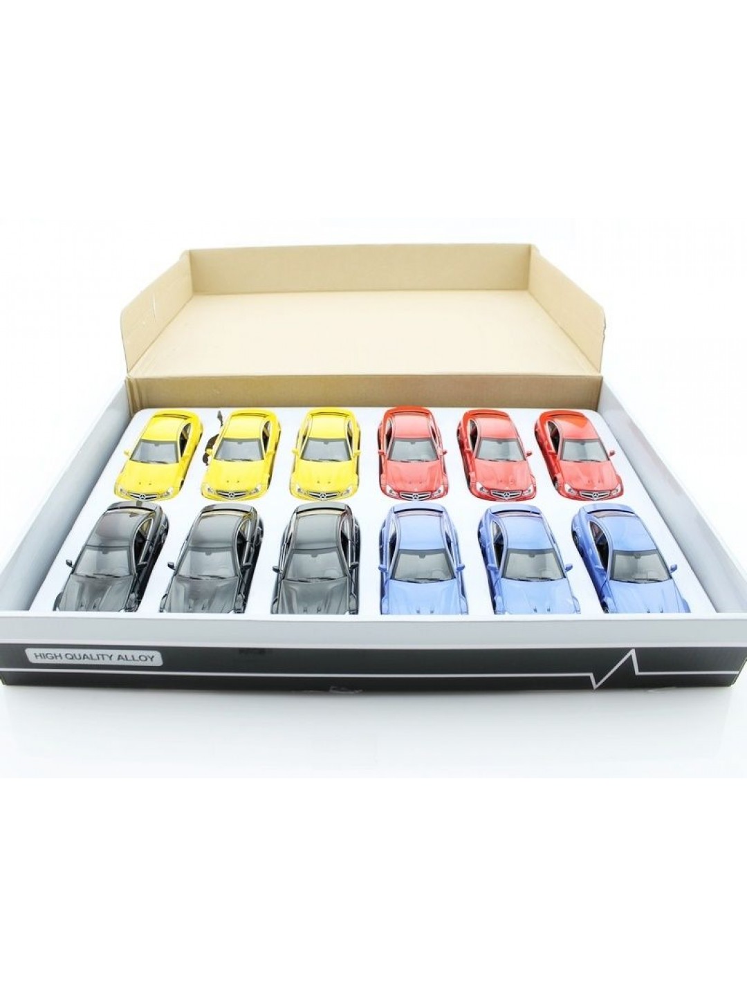 Машина 1:32 Mercedes-Benz С 63 AMG свет, звук, инерция 15см (1/12шт.) б/к